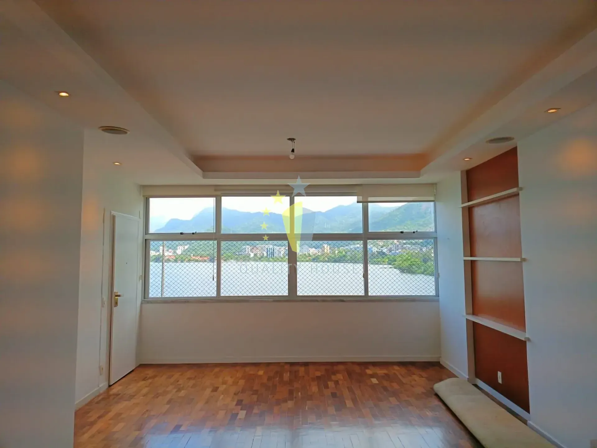 Water view in a 3-bedroom apartment, 110 m² — photo 14
