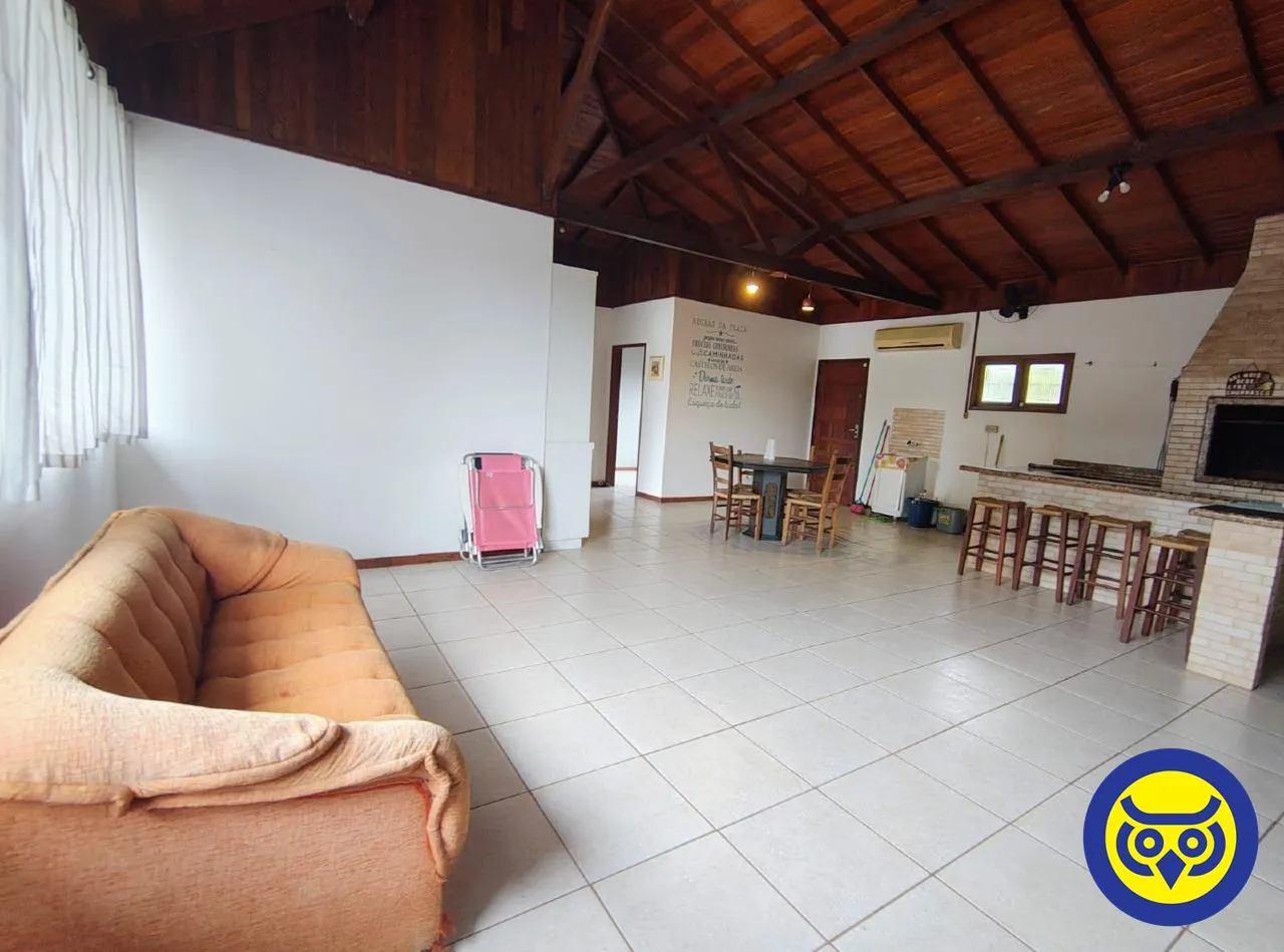270 m² house with a garden and a washing machine — photo 12