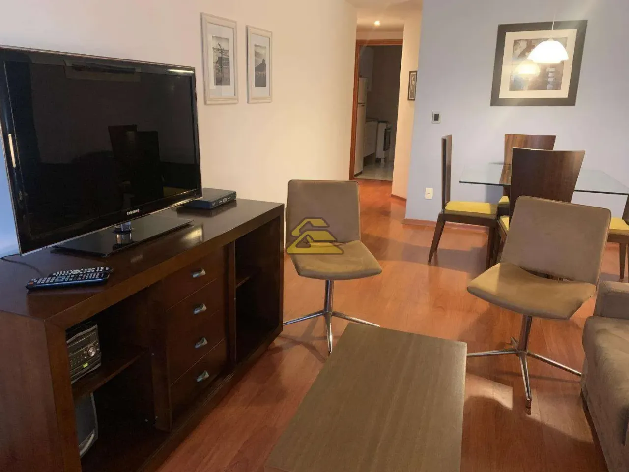 Apartamento de 1 quarto com 1 suíte e 2 banheiros — photo 3