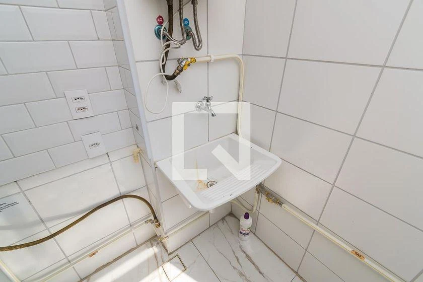 Home office in a 2-bedroom apartment, 45 m² — photo 5
