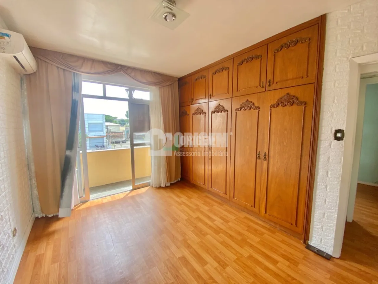 Квартира з 3 спальнями та 2 місцями, 123 м² — photo 4