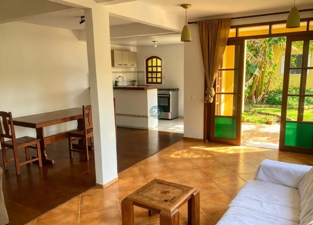 Garden in a 4-bedroom house, 180 m²