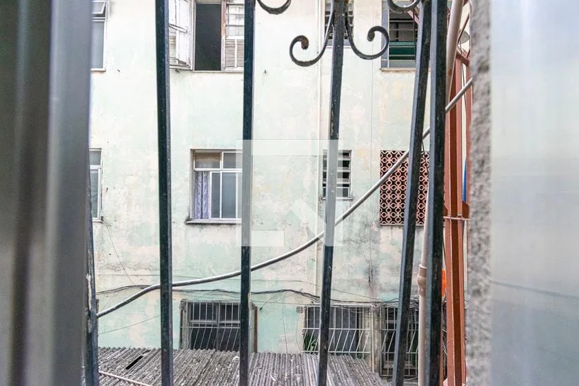 Apartamento de 1 quarto com cozinha separada e 46 m² — photo 24