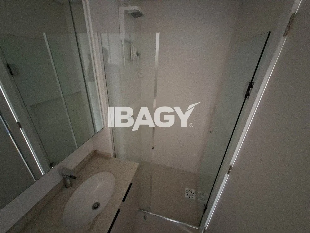 Studio amueblado de 40 m² con cocina integrada — photo 7