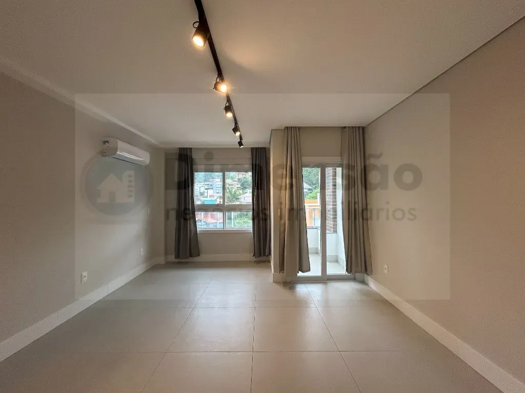 Apartamento de 1 dormitorio con cocina de planta abierta — photo 7