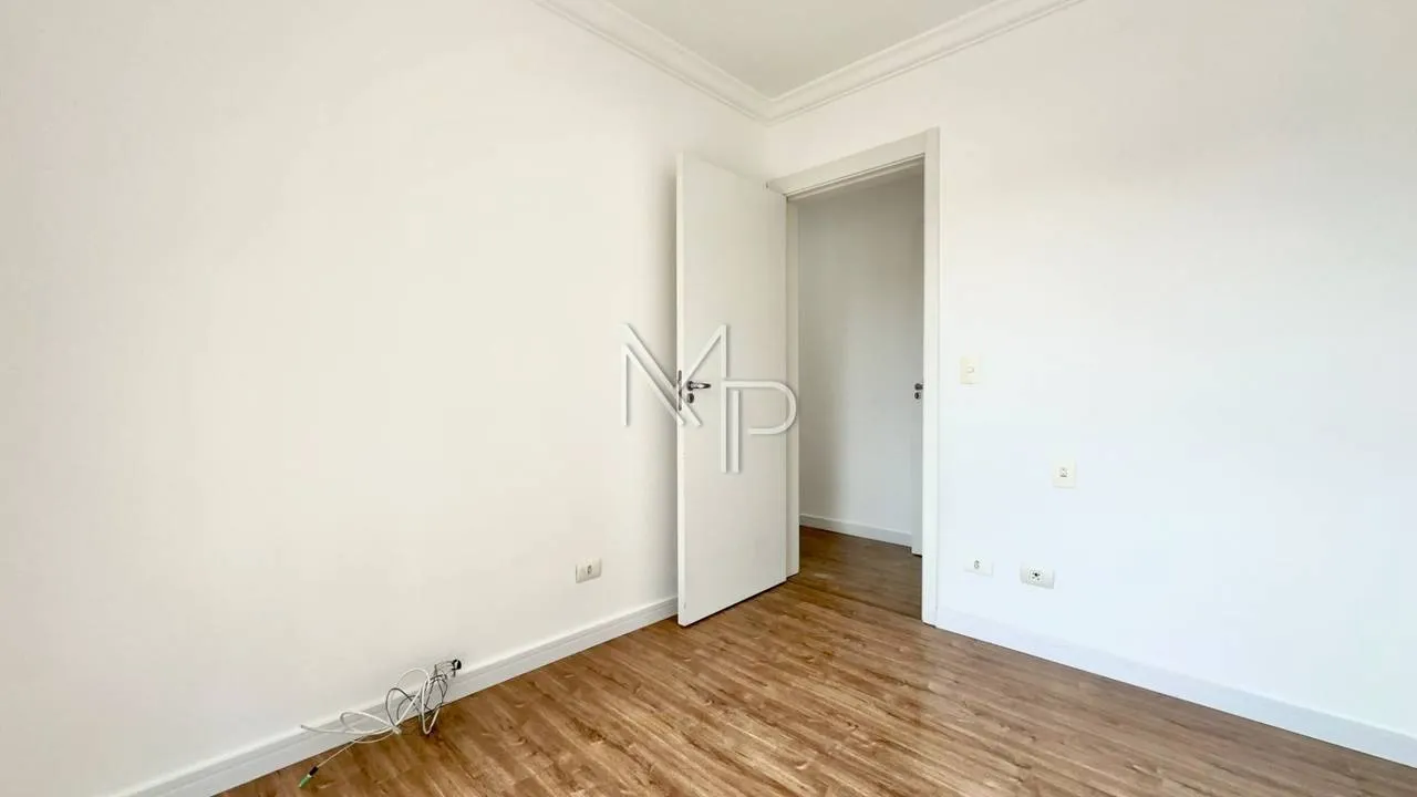 3-bedroom apartment with a grill on the balcony — photo 26