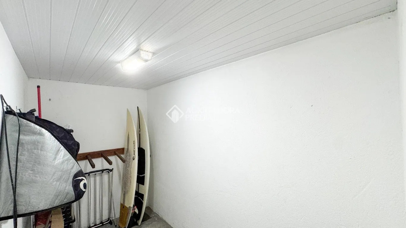 Washing machine in a 2-bedroom apartment, 59 m² — photo 24