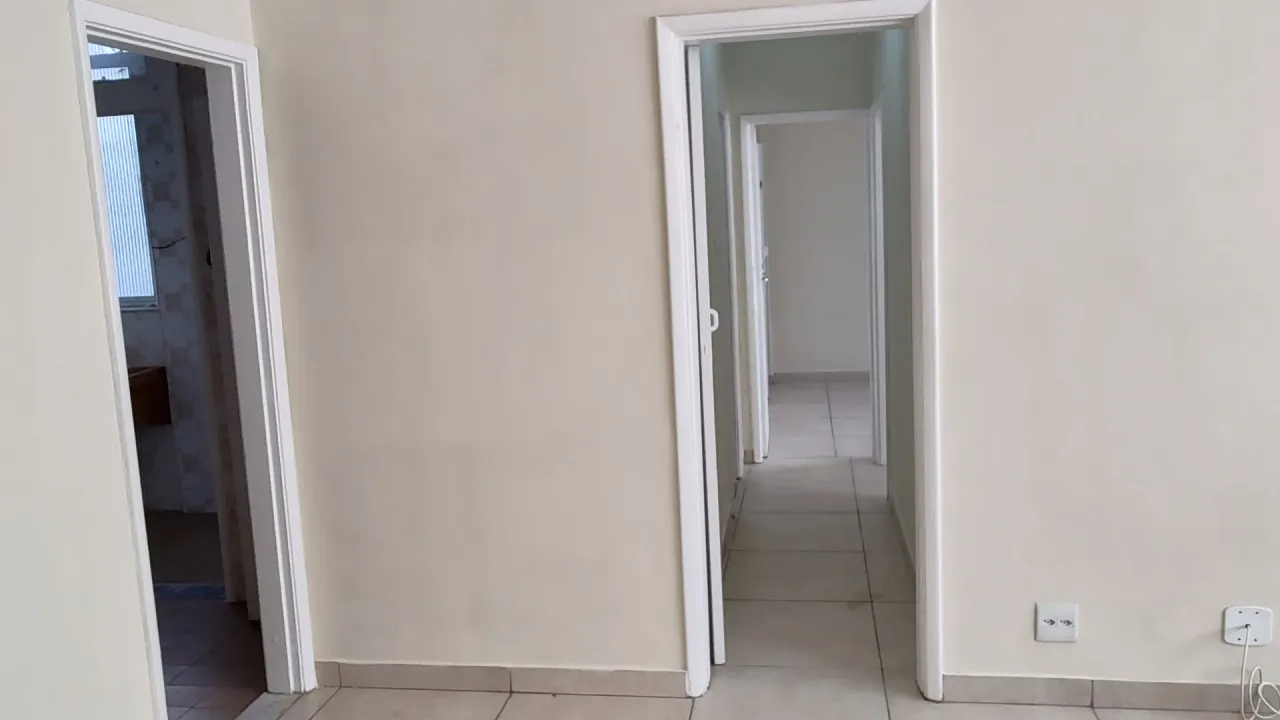 2-bedroom 2-bath apartment with no parking space — photo 16