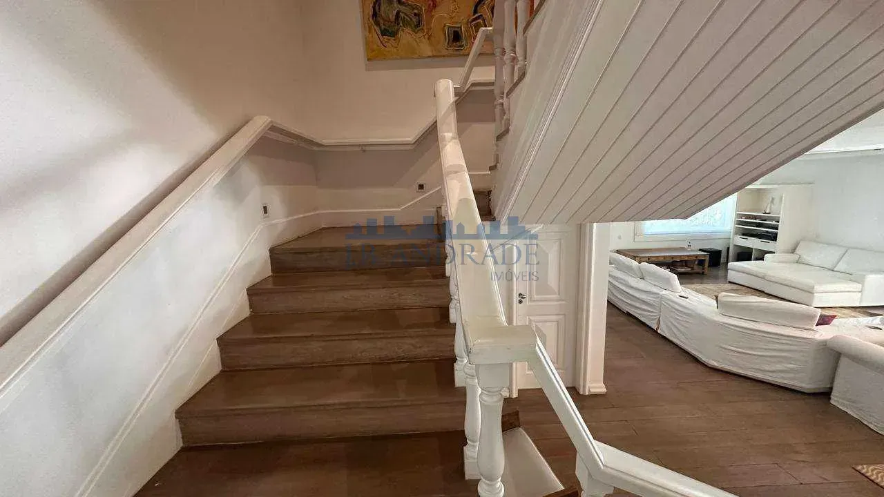 Casa 750 m² com 6 quartos e 10 vagas em condomínio — photo 31