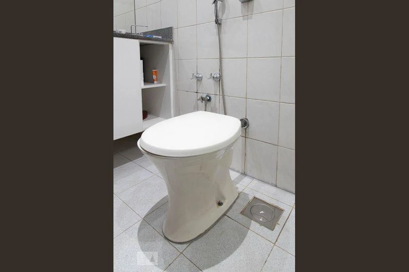 Rental apartment with 4 bedrooms and 150 m² — photo 44
