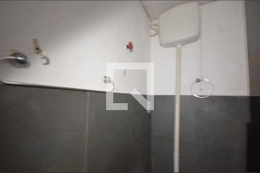 1-bedroom apartment with an electric shower — photo 14