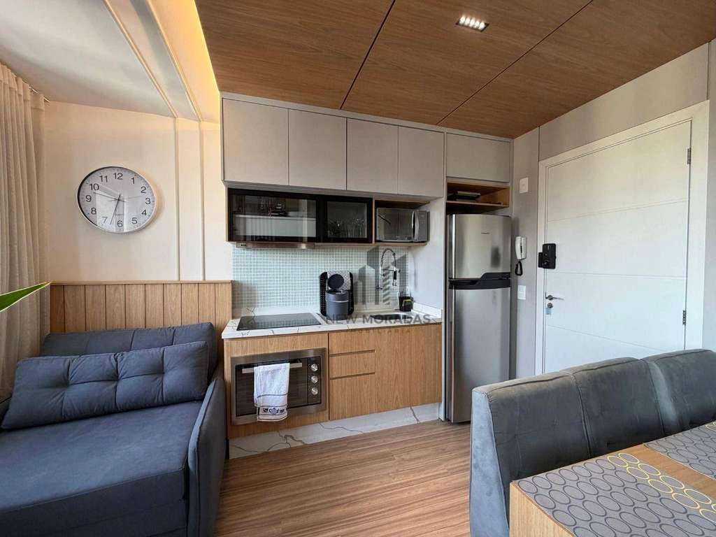 Furnished studio with 1 bedroom and 1 bathroom — photo 3