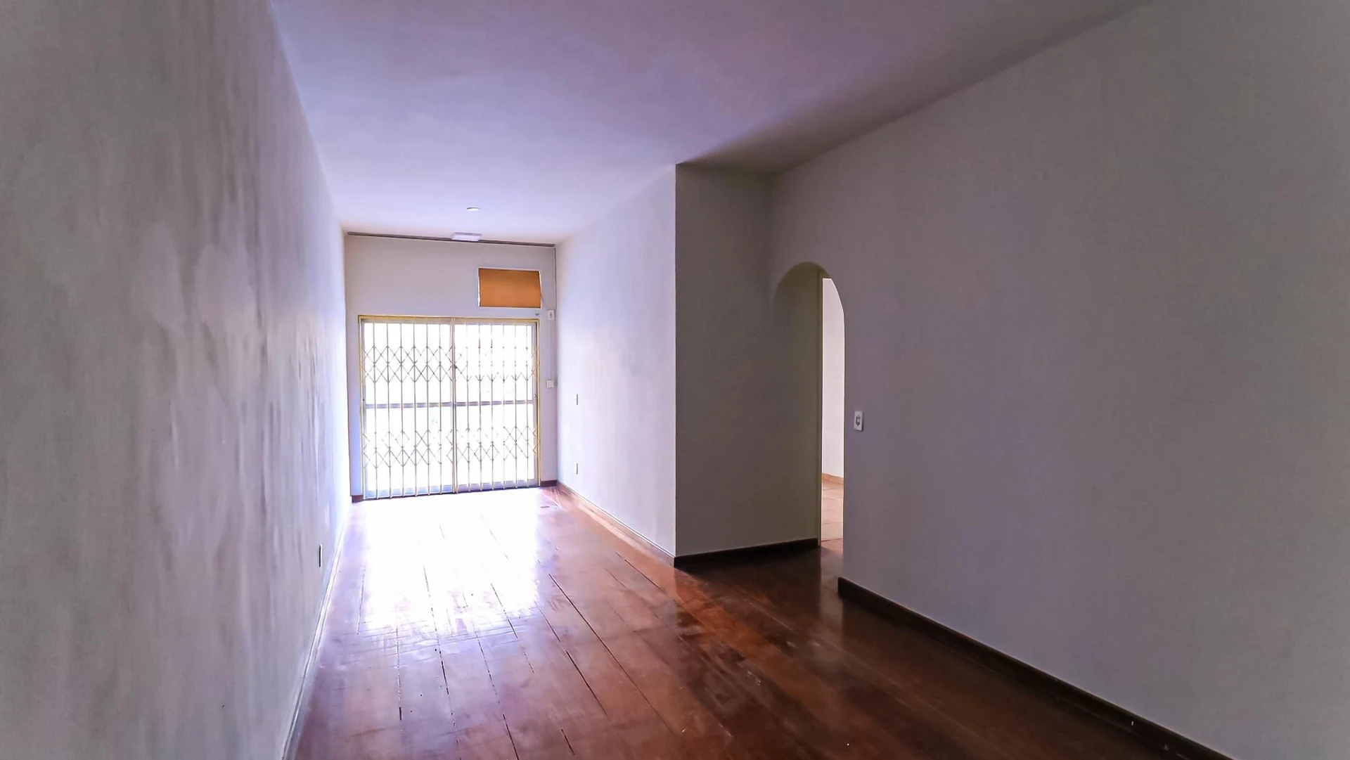 Apartamento com 2 quartos, varanda e cozinha equipada — photo 29