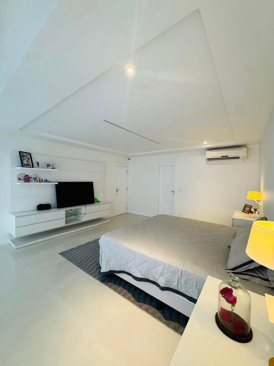 Duplex house with 4 en-suite bedrooms and 3 parking — photo 2