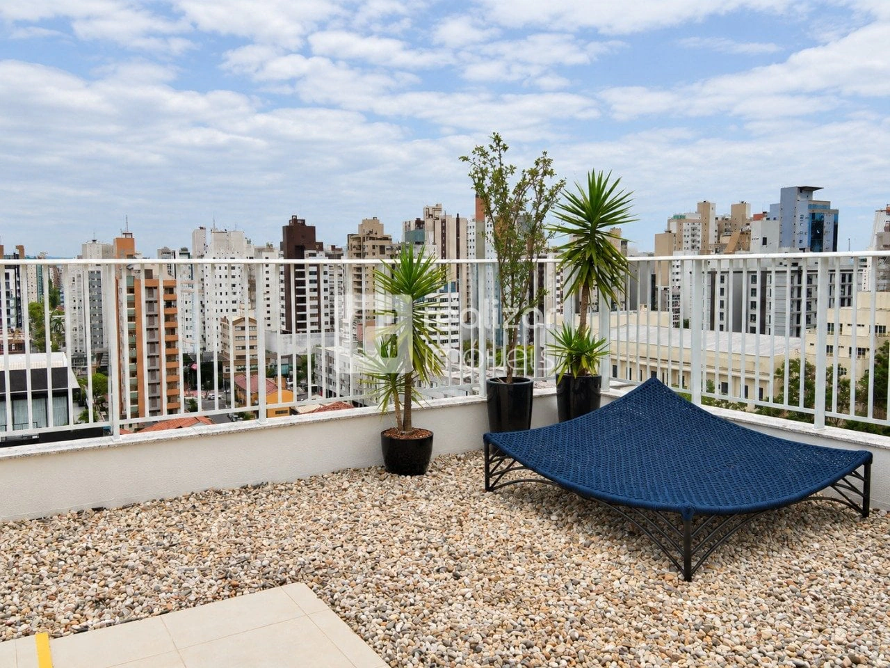 Apartment, 37 m², with a grill on the balcony — photo 10