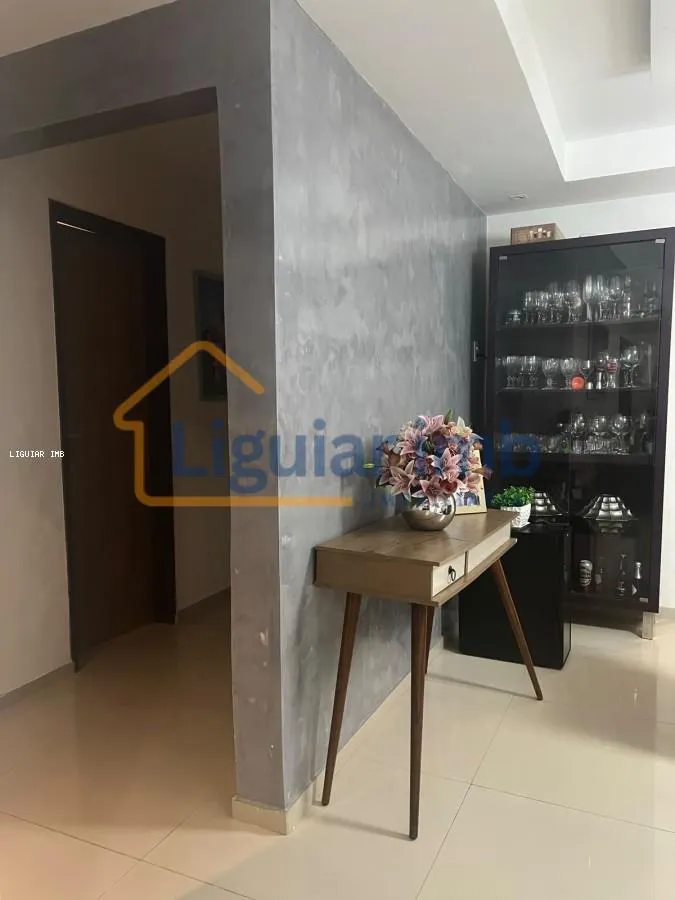 Apartamento de 3 quartos em condomínio com piscina — photo 18