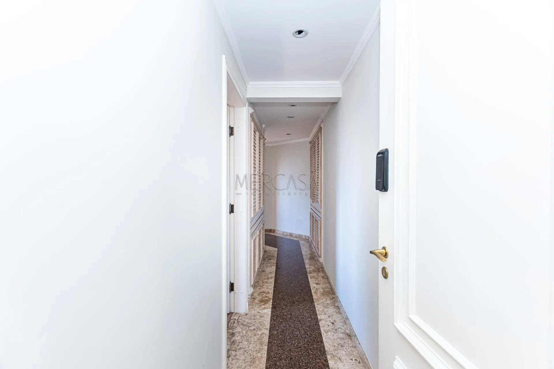 Apartamento com 3 quartos, 5 banheiros e 4 vagas — photo 21