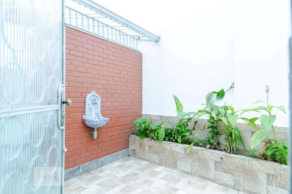 Rental house with 3 bedrooms and 267 m² — photo 9