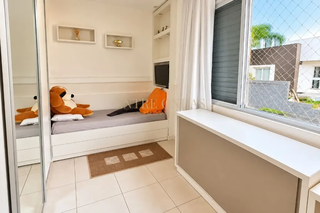 3 quartos e lareira: casa de 240 m² — photo 19