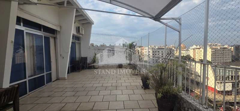 Furnished duplex penthouse with 3 bedrooms and 208 m² — photo 7