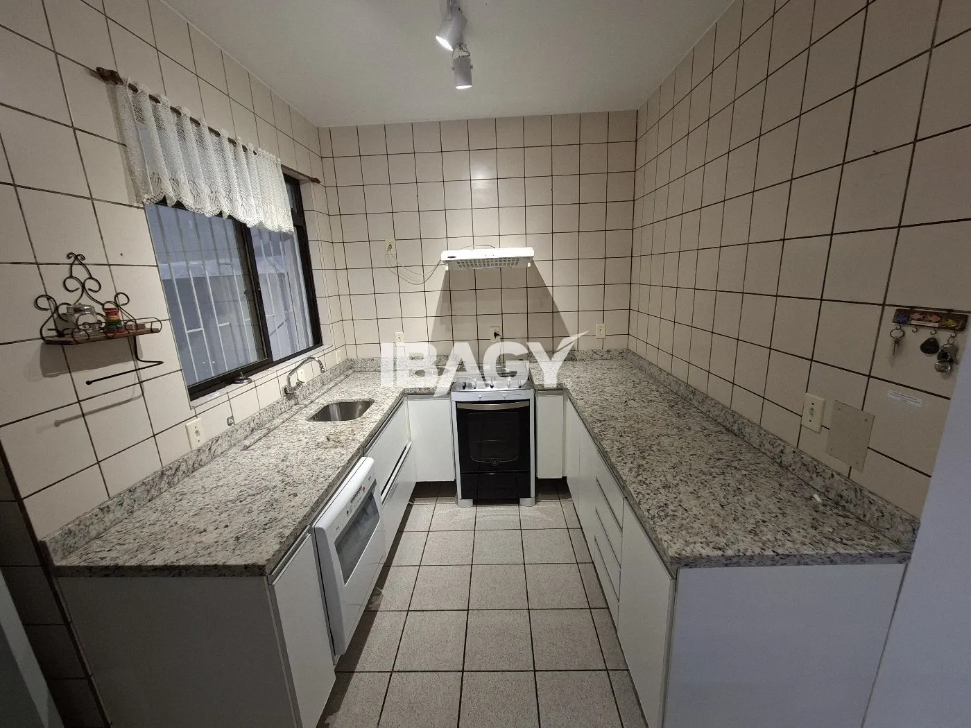 Departamento de 4 dormitorios con lavadora en Florianópolis — photo 4