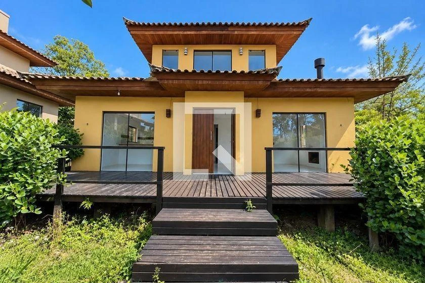Casa de 2 dormitorios con balcón gourmet en Florianópolis — photo 25