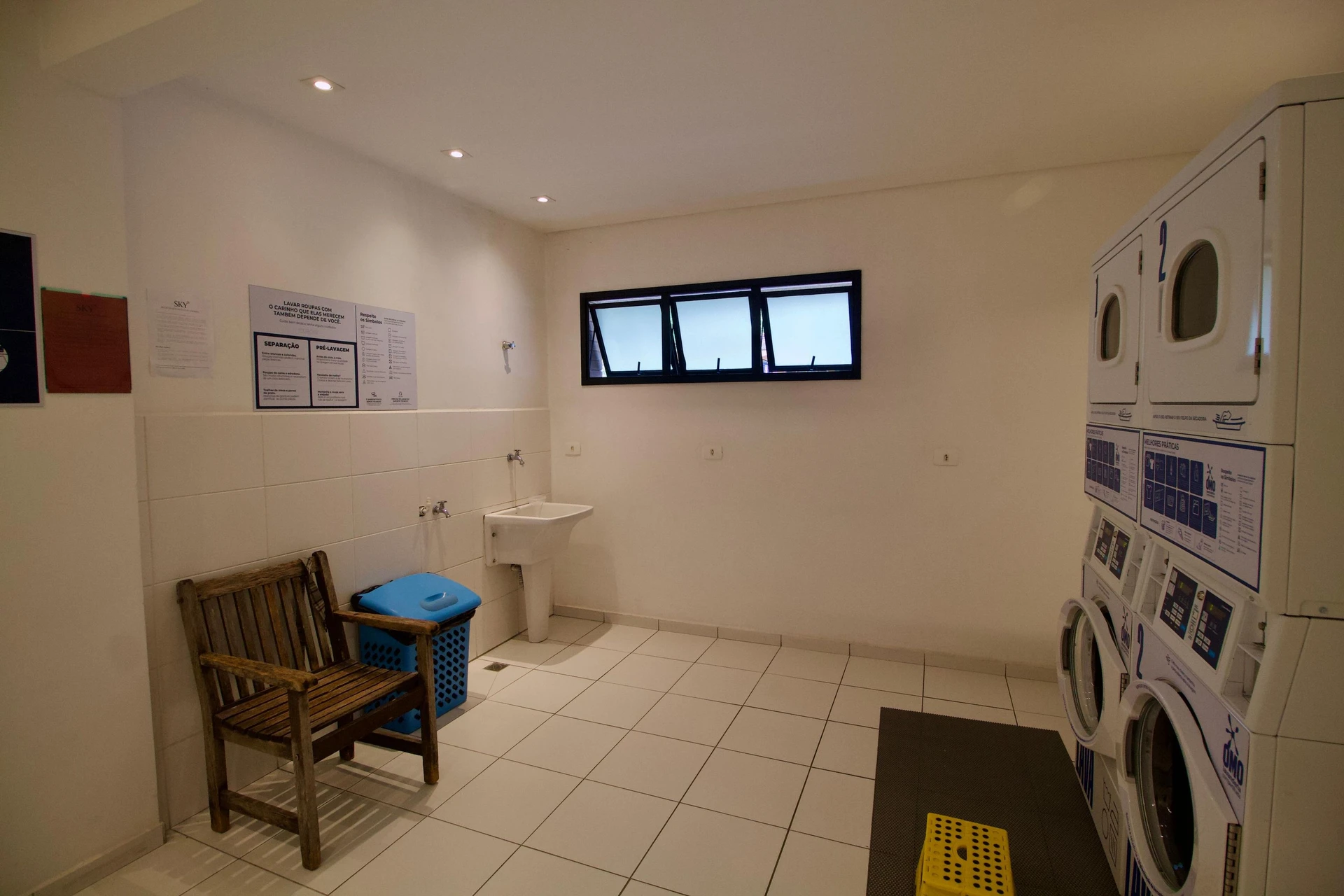 Washing machine in a one-bedroom apartment, 46 m² — photo 30