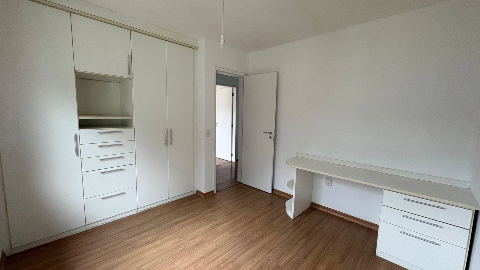 House, 188 m², with a jacuzzi