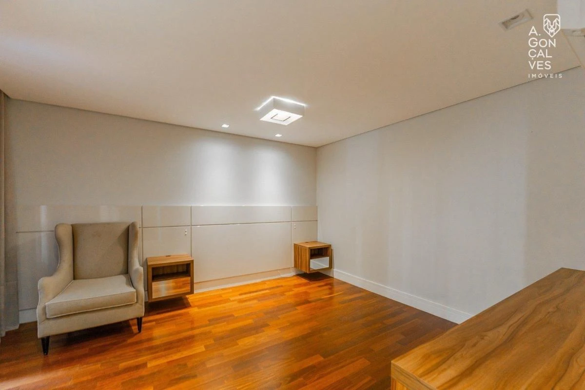 Робоче місце та 5 спалень: квартира 442 м² — photo 21