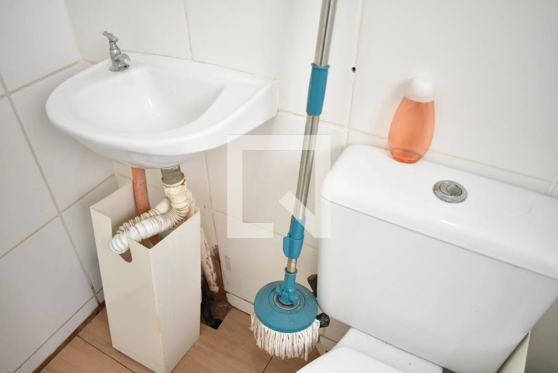 Apartamento amueblado de 2 dormitorios y cocina a gas — photo 10