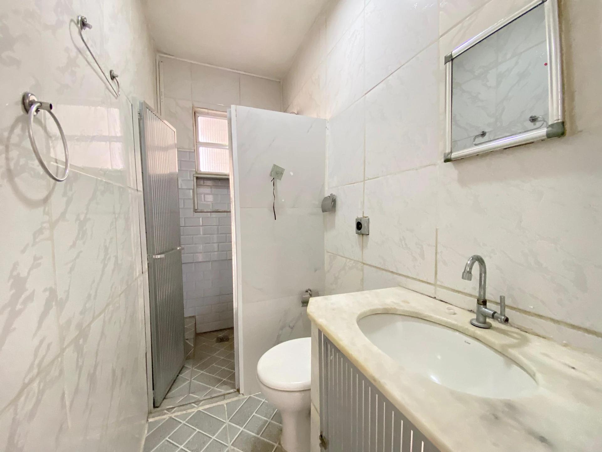 Rental house with 2 bedrooms and no parking — photo 37