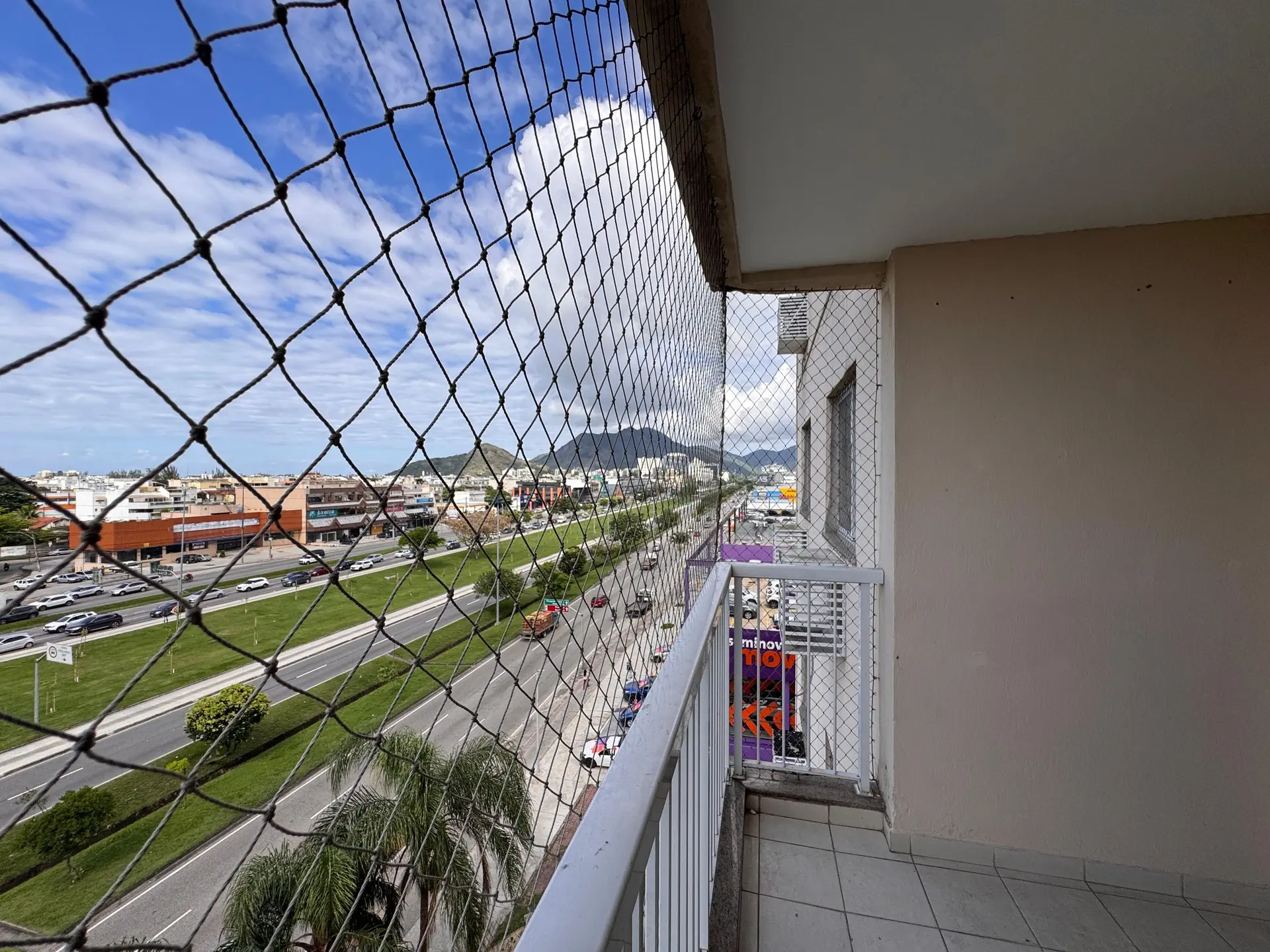 Mountain view in a 2-bedroom apartment, 74 m² — photo 32