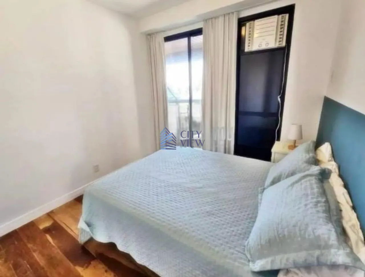 Furnished 4-bedroom apartment with 144 m² and a balcony — photo 8