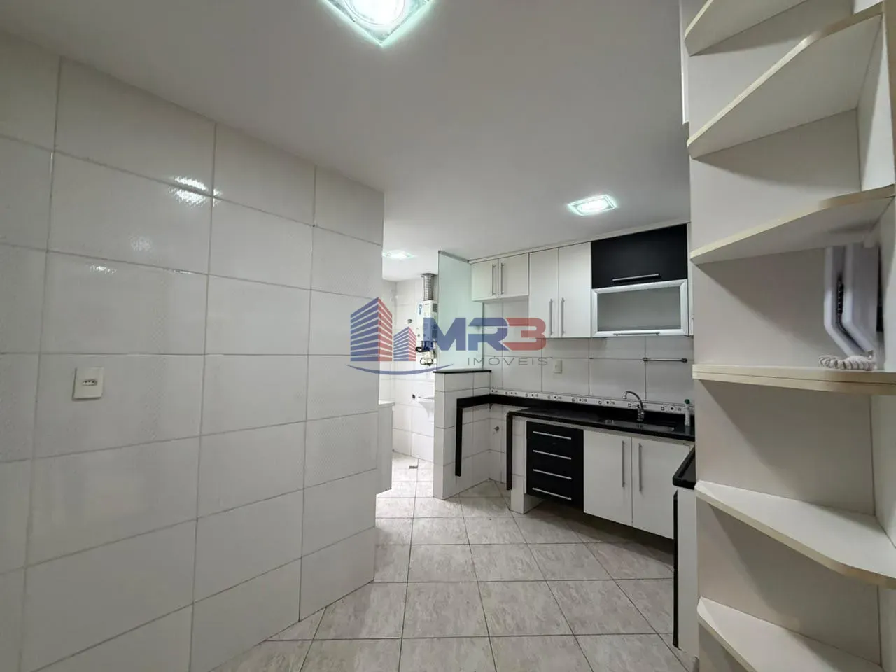 Apartamento de 3 habitaciones con 1 suite, 114 m² y balcón — photo 14