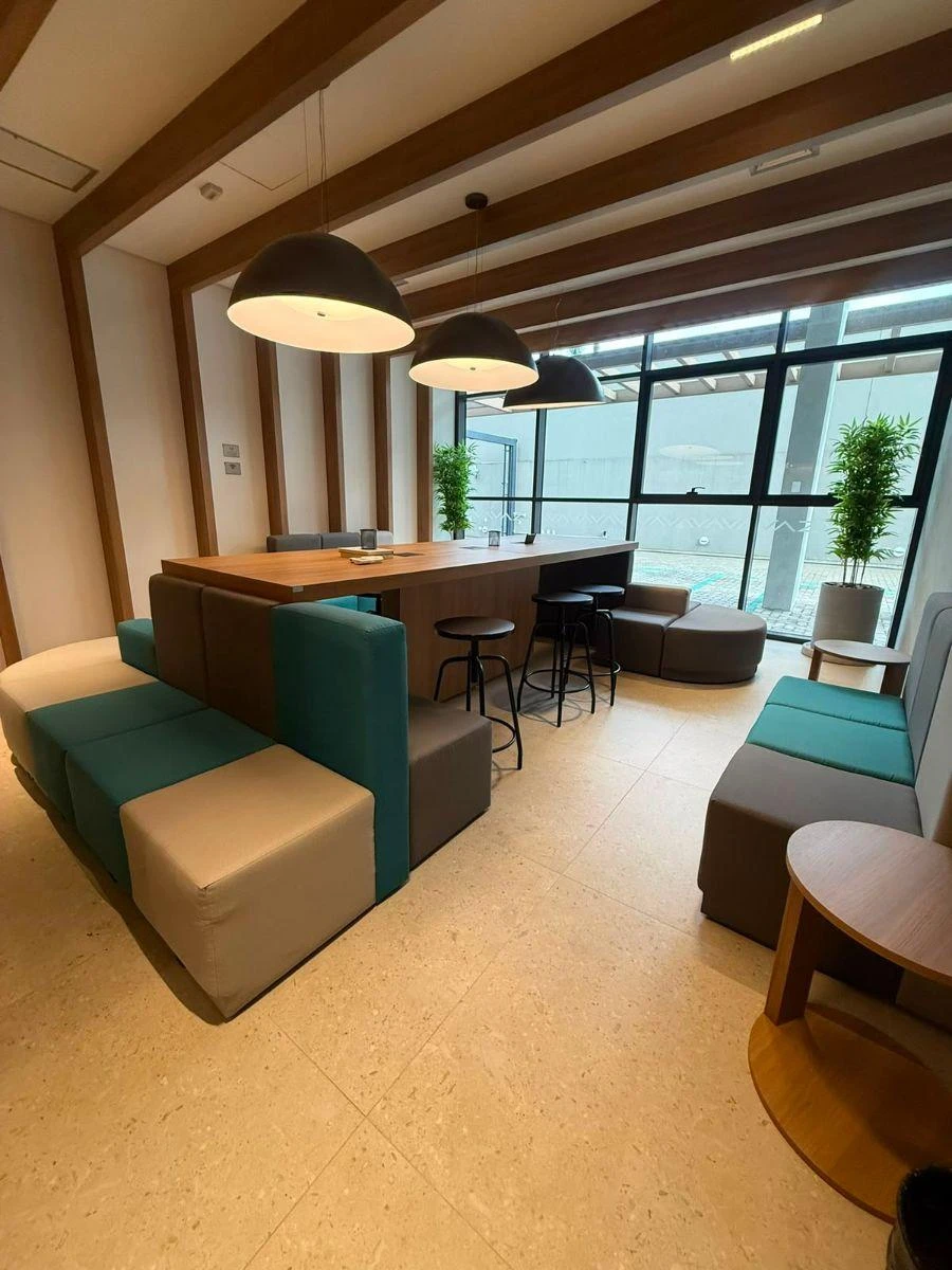 Furnished apartment, 53 m², with floor-to-ceiling windows — photo 22