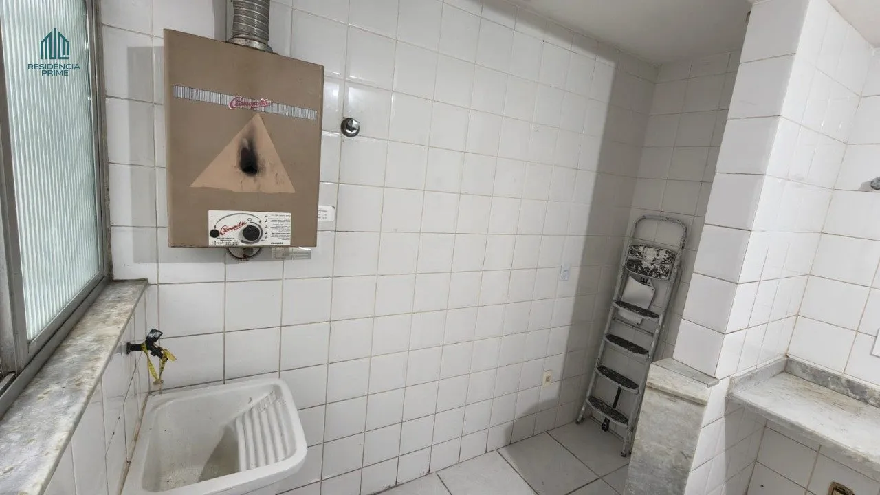 3-bedroom apartment with tile floors — photo 20