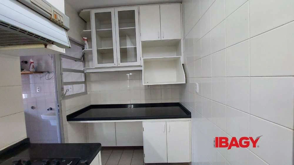 Apartamento de 102 m² con 3 dormitorios y 1 plaza — photo 5