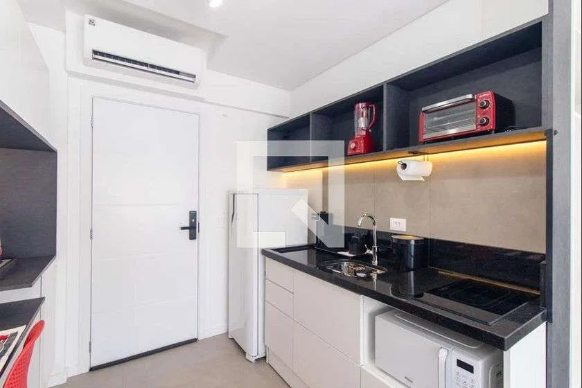 Apartamento amueblado de 1 dormitorio con cocina compacta, 22 m² — photo 4