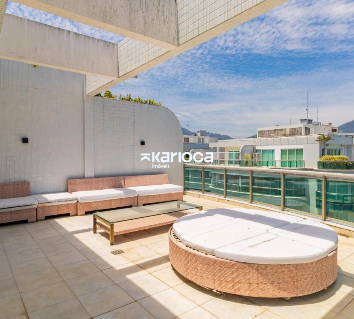 Apartamento mobiliado com 4 suítes e churrasqueira na varanda — photo 17