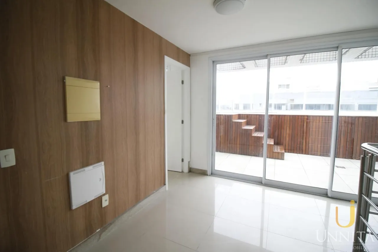 Apartamento sem mobília com 4 quartos e 3 banheiros — photo 19