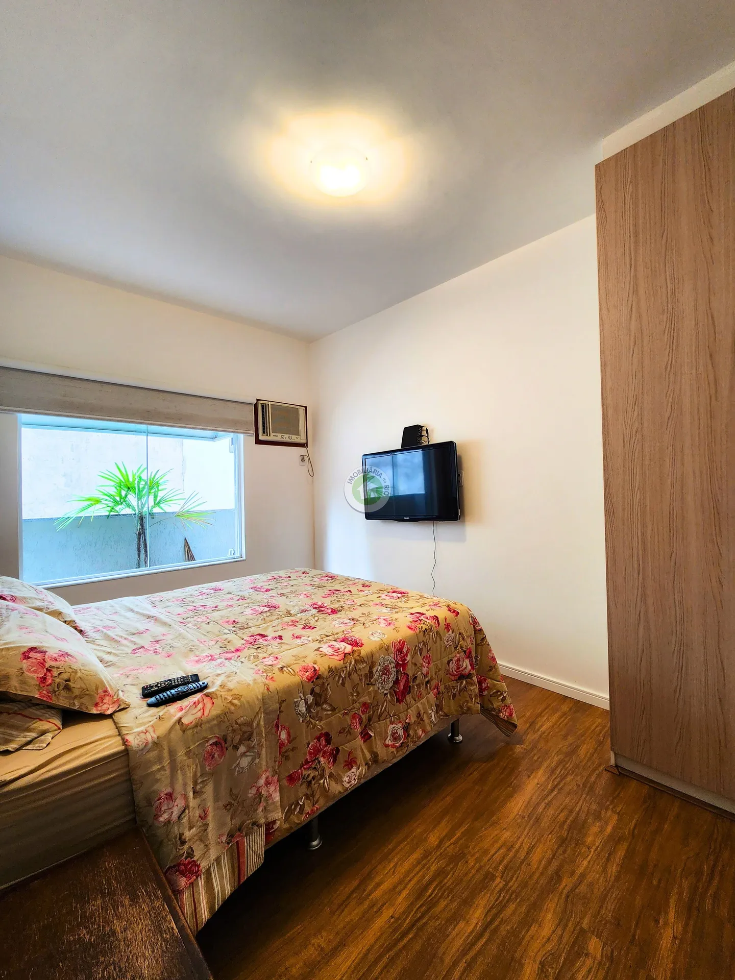Apartment on the 2nd floor with floor-to-ceiling windows — photo 88