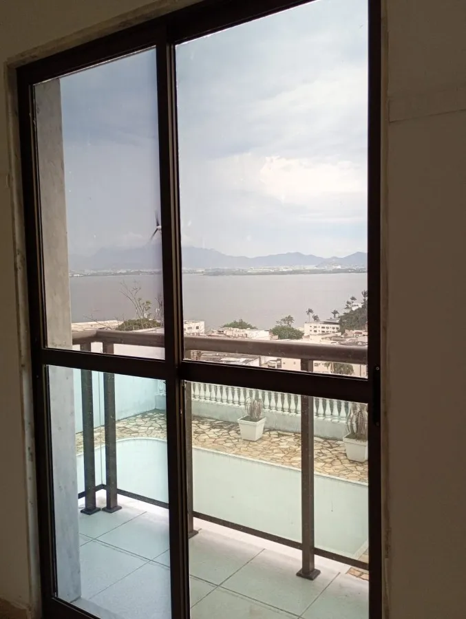 Furnished rental house with 3 bedrooms and 5 bathrooms — photo 22