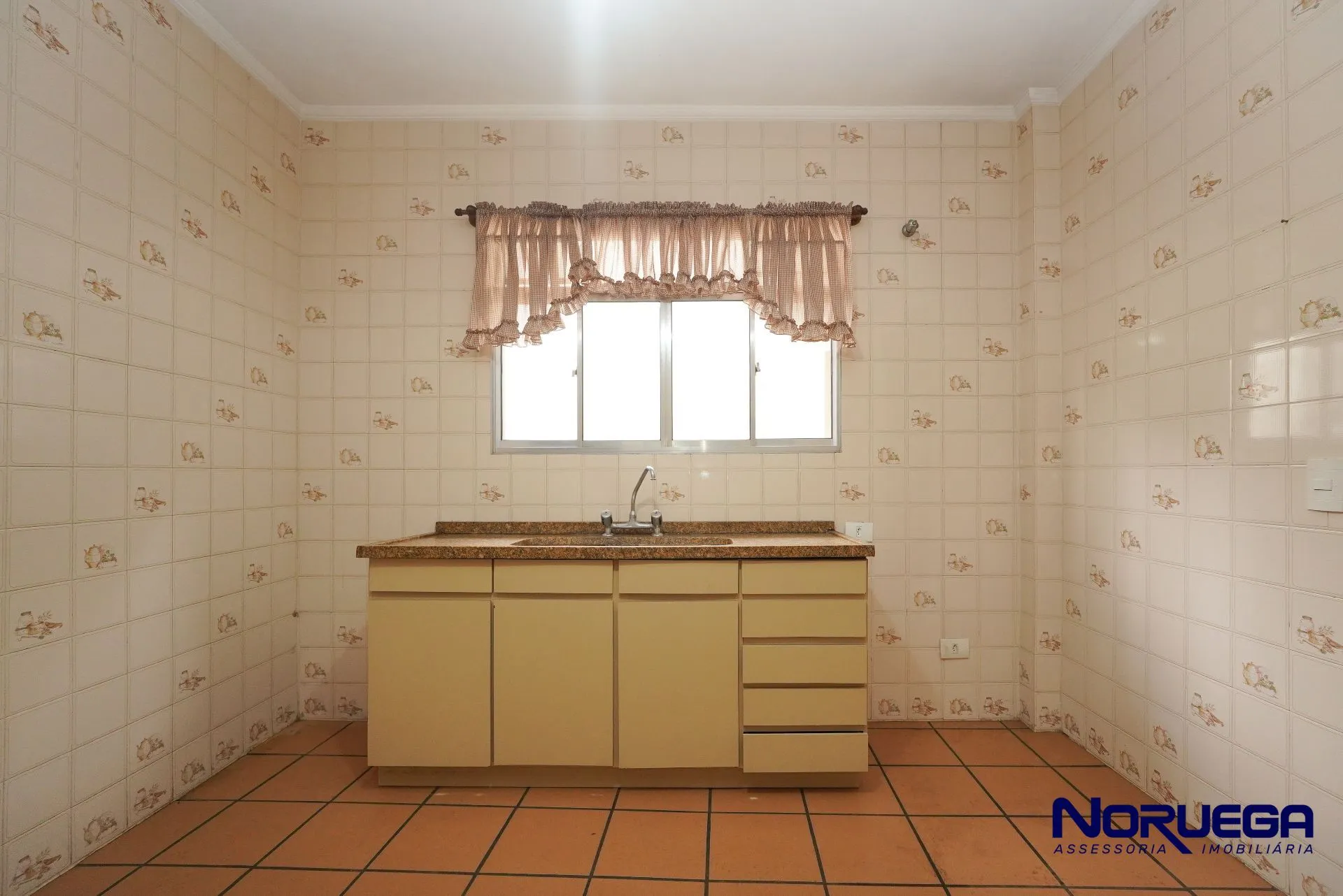 Ванна и 2 спальни: дом 140 м² — photo 6