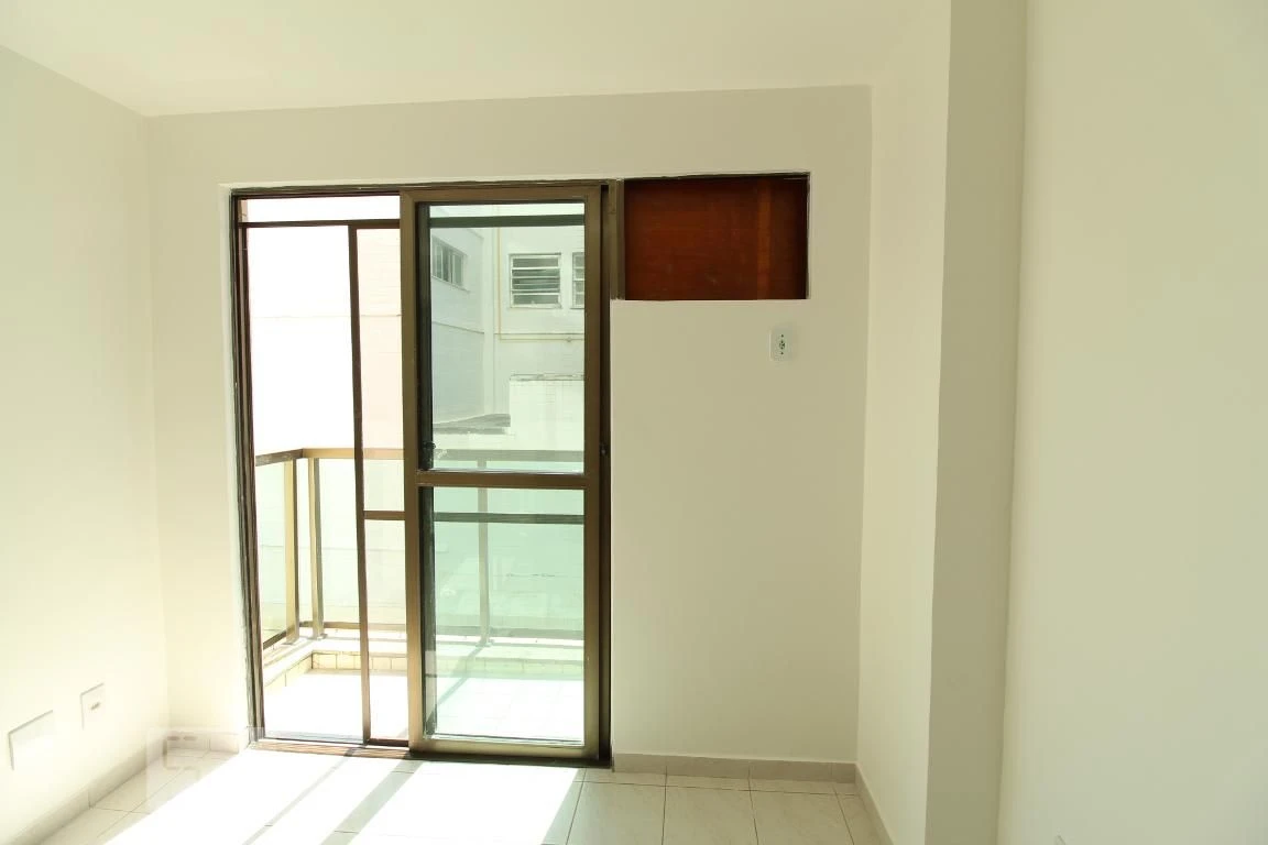 2-bedroom apartment with balcony and 2 parking spots — photo 33