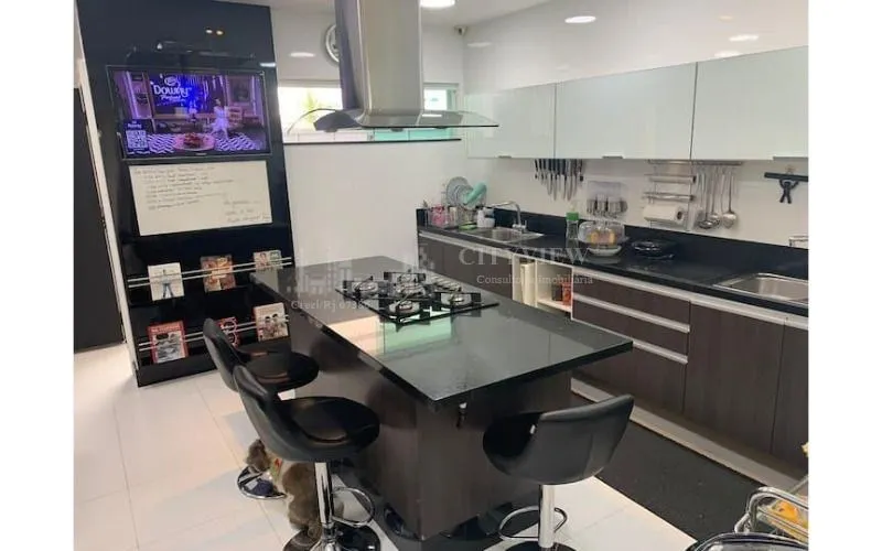 Casa mobiliada com 4 quartos e cozinha integrada — photo 8