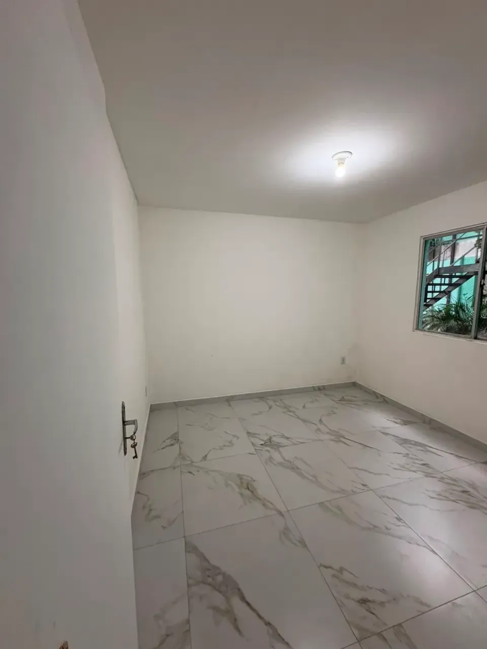 House with 2 bedrooms and 1 bathroom plus 1 parking space — photo 12