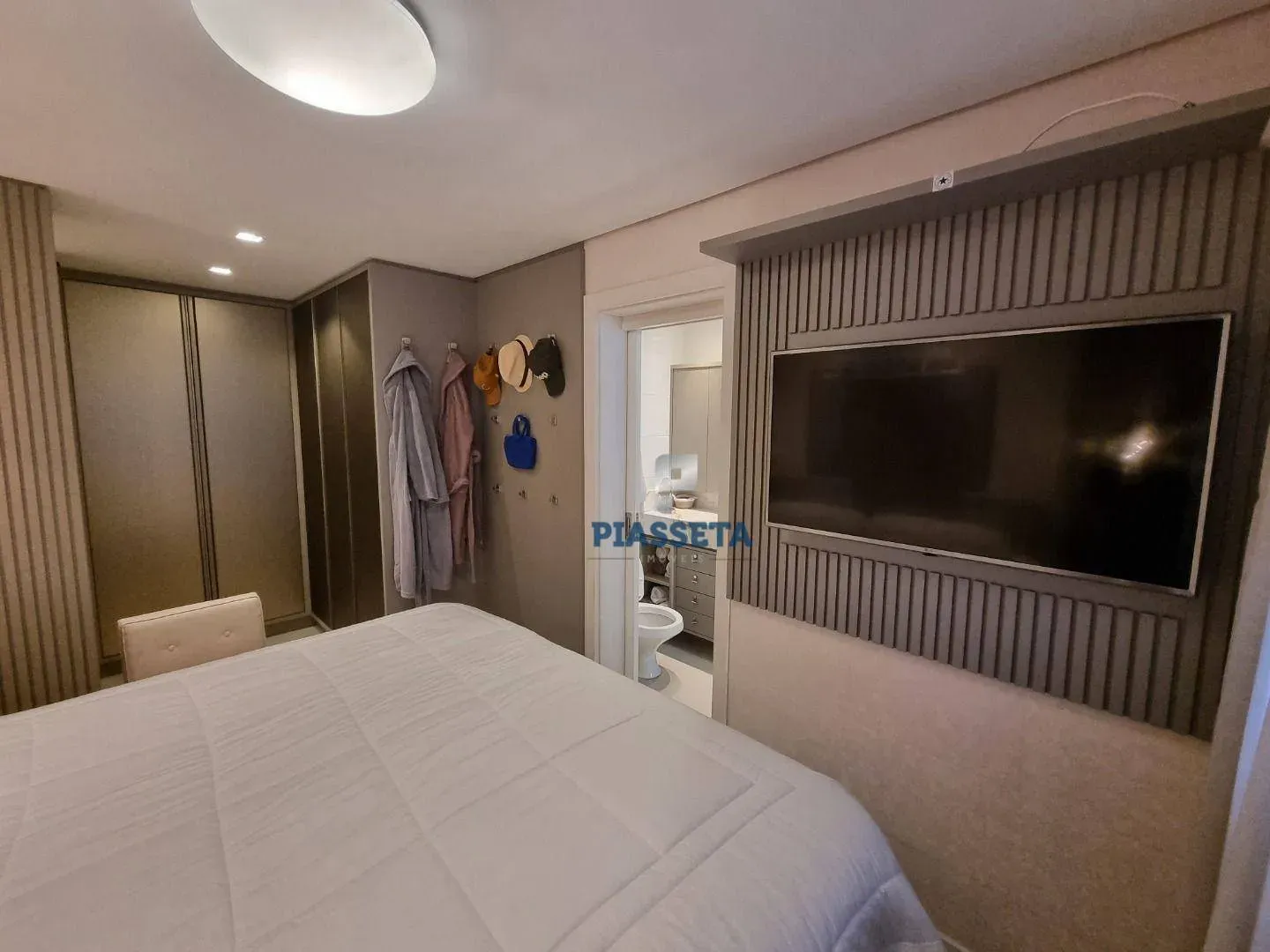 Apartamento amueblado de 102 m² con 3 dormitorios — photo 25