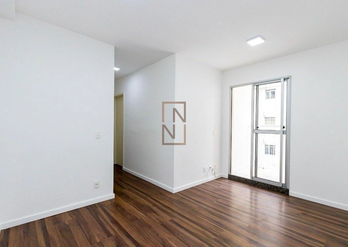 2-bedroom apartment in a building with a gym