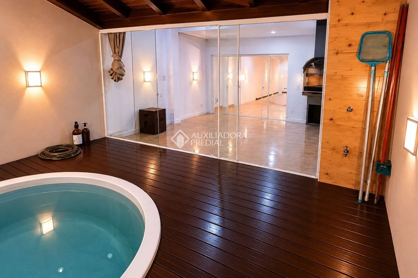 Unfurnished house with 2 en-suite bedrooms