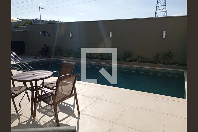 Apartamento para locação com 2 quartos e 42 m² — photo 5